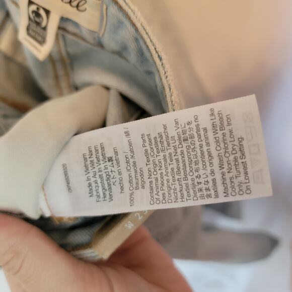 Madewell Light Wash High Rise Curvy Perfect Vintage Straight Leg Jeans Size 23 - Picture 2 of 11